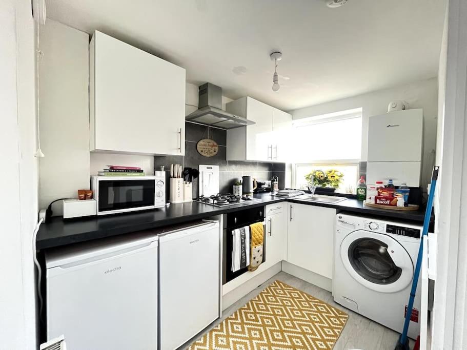 Central Winchester Serviced Apartments Eksteriør billede